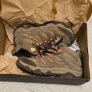 Merrell Trail Shoes in Gray and Orange